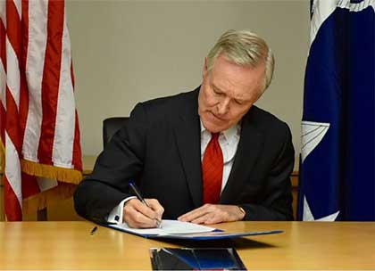 NEW YORK (June 1, 2016) Secretary of the Navy (SECNAV) Ray Mabus signs an administrative separation (ADSEP) policy that allows Sailors and Marines suffering with post-traumatic stress disorder, traumatic brain injury or any other diagnosed mental health condition to be referred into the Disability Evaluation System. U.S. Navy photo by MCC Sam Shavers